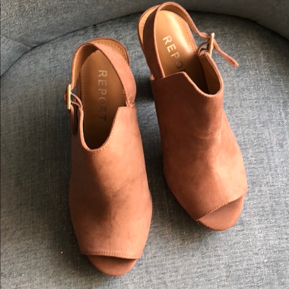 libbie peep toe bootie